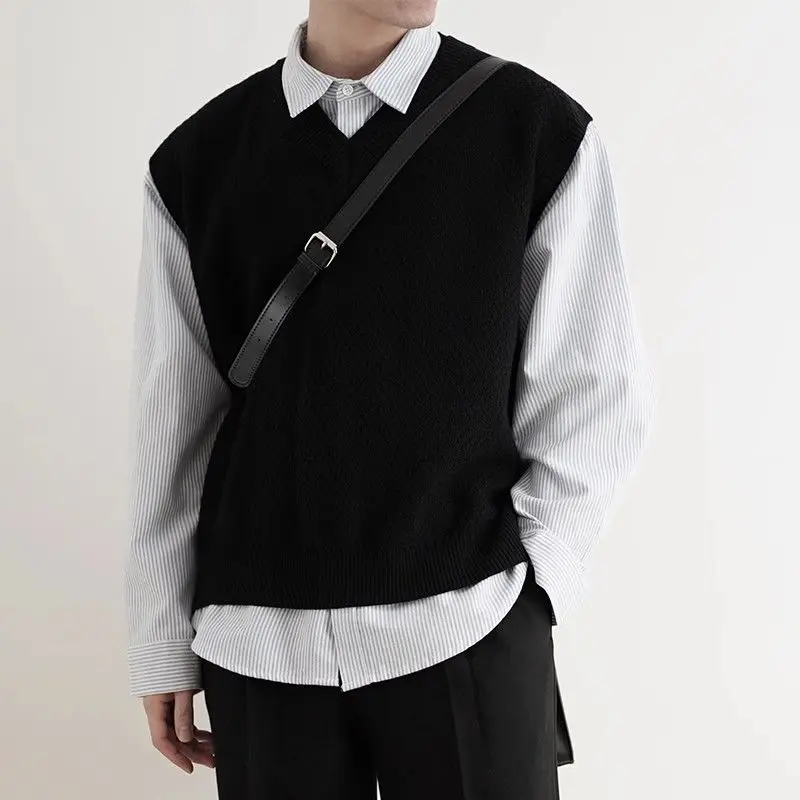 Men'S Fashion V Neck Sweater - 男性用のシンプルな黒のVネックニットセーター,ルーズフィットの原宿ベスト,カジュアルなインナーベスト,すべてにマッチ,クラシックなファッション,初秋,2024