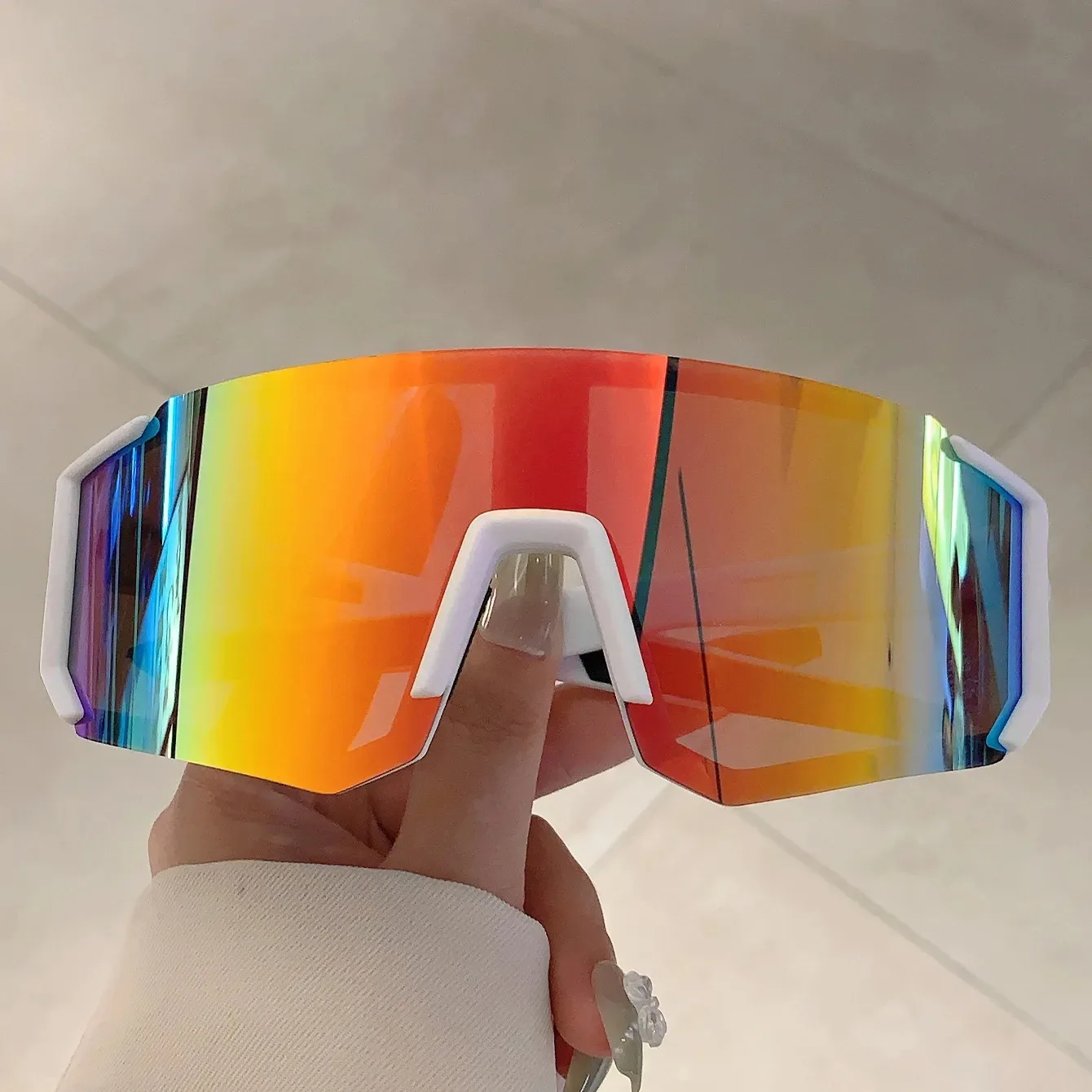 アウトドアスポーツサングラス男性用軽量特大男性用シェードサイ - Men'S Fashion Glasses のレビューと価格