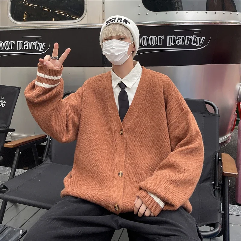 男性用長袖ルーズセーター,Vネック,トレンディ,カジュアル, - Men'S Fashion V Neck Sweater のレビューと価格