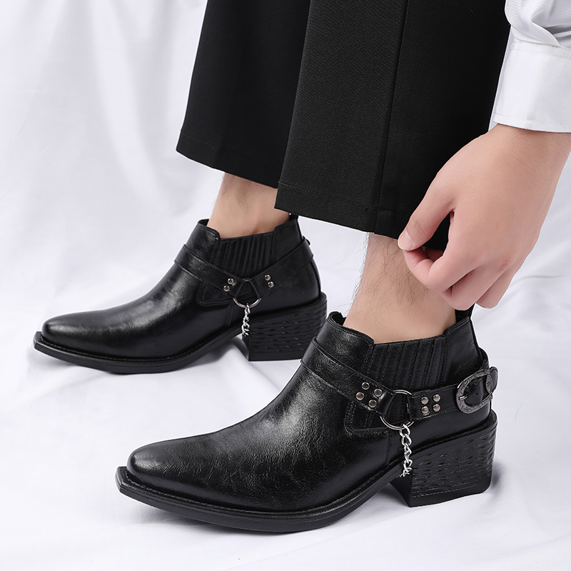 新しいブラウン/ブラック牛革ブーツ金属チェーンデザインメンズ - Chelsea Boots Men のレビューと価格