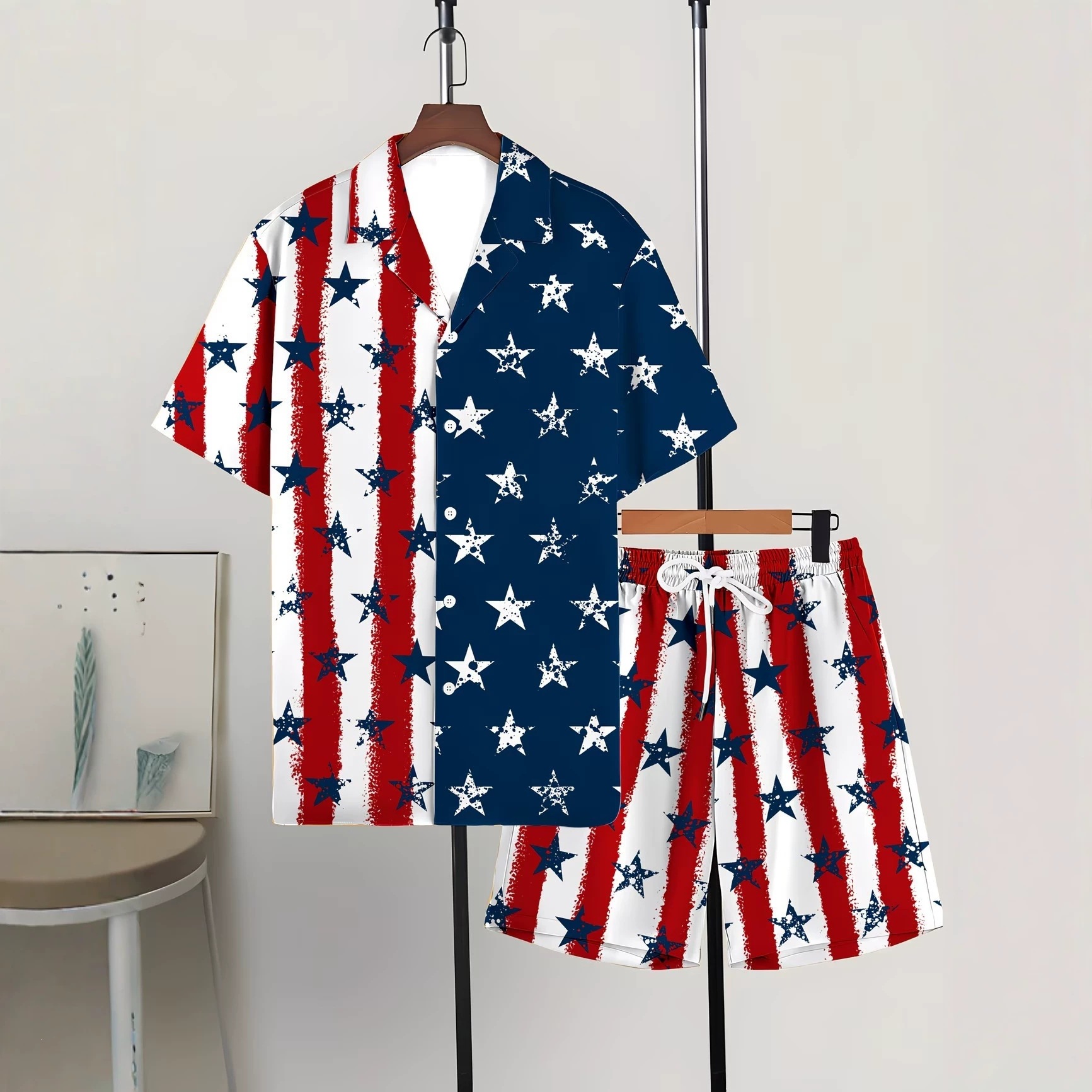 メンズ半袖旗柄シャツ2点セット ラペルシャツ ショートパンツ - Track Suit Men のレビューと価格