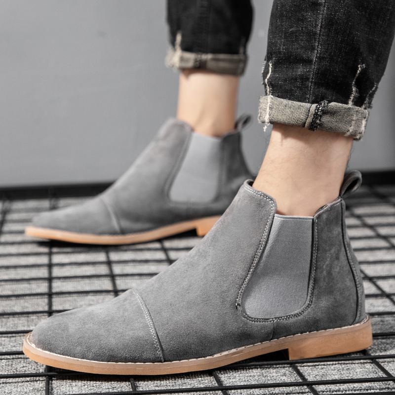 男性チェルシーブーツスエードレザーアンクルブーツ英国スタイル - Chelsea Boots Men のレビューと価格